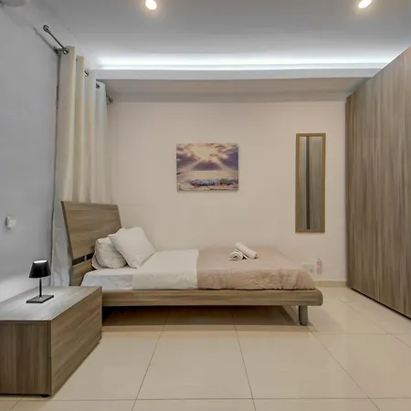 Msida 2br Near With Terrace *