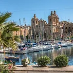Msida 2br Near With Terrace شقة *