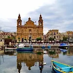 Msida 2br Near With Terrace Tal-Hriereb