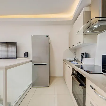Msida 2br Near With Terrace شقة Tal-Hriereb