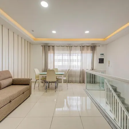 Msida 2br Near With Terrace Daire Tal-Hriereb
